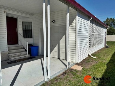 Whether you are upsizing or downsizing this is a MUST SEE home - photo 4