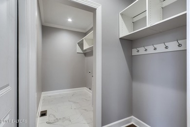 Brand-new construction in Tellico Village, offering modern - photo 38