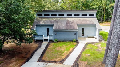 Lake Hartwell Condo For Sale in Westminster South Carolina