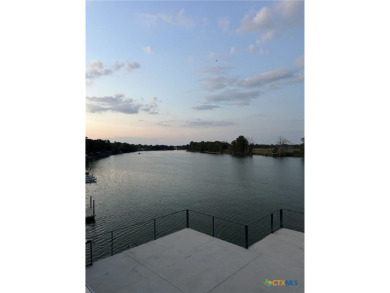 Lake Lot For Sale in New Braunfels, Texas