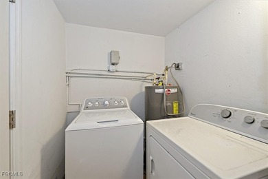 Well maintained DUPLEX in desirable McGregor Corridor. IMPACT - photo 14