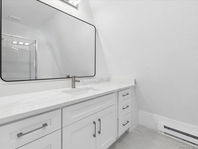 Just completed, this beautifully renovated transitional home is - photo 15