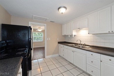Well maintained DUPLEX in desirable McGregor Corridor. IMPACT - photo 17