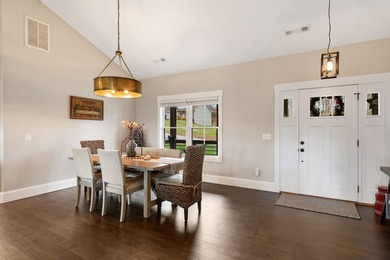 Welcome to Highland Park! One of the most sought-after - photo 18