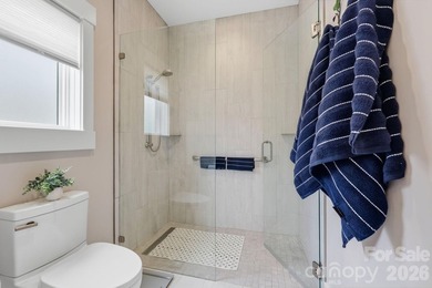 Welcome to sophisticated, carefree living in the highly - photo 23