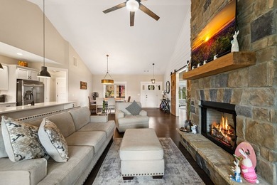 Welcome to Highland Park! One of the most sought-after - photo 25