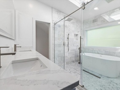 Just completed, this beautifully renovated transitional home is - photo 27