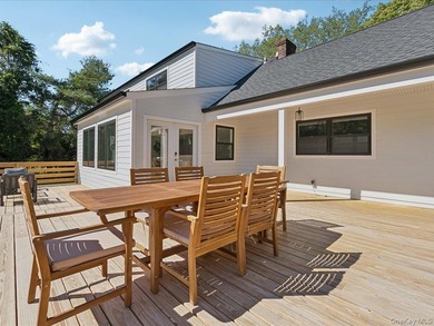 Just completed, this beautifully renovated transitional home is - photo 31