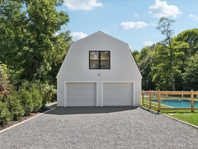 Just completed, this beautifully renovated transitional home is - photo 33