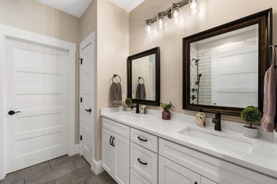 Welcome to Highland Park! One of the most sought-after - photo 38