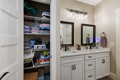 Welcome to Highland Park! One of the most sought-after - photo 39