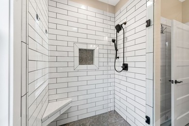 Welcome to Highland Park! One of the most sought-after - photo 42
