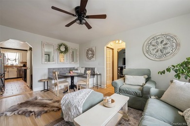 Welcome to Baydale Coops in Bayside, Queens-a move-in ready 2nd - photo 3