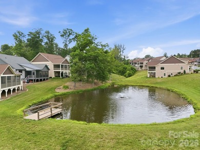 Welcome to sophisticated, carefree living in the highly - photo 45
