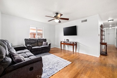 Welcome to this beautifully maintained single-story home - photo 13