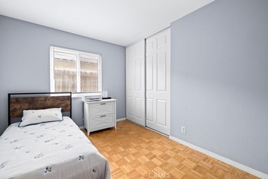 Welcome to this beautifully maintained single-story home - photo 17