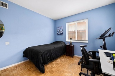 Welcome to this beautifully maintained single-story home - photo 21
