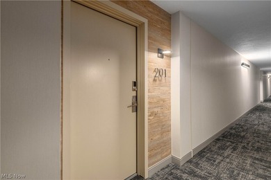 Lakefront Living at Its Finest in Lakewood Have you been