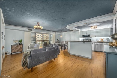 Lakefront Living at Its Finest in Lakewood Have you been