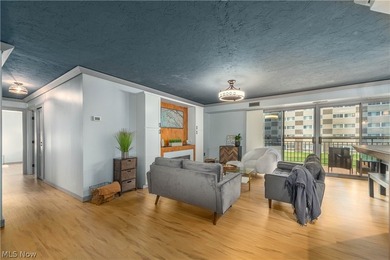 Lakefront Living at Its Finest in Lakewood Have you been