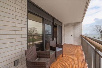 Lakefront Living at Its Finest in Lakewood Have you been