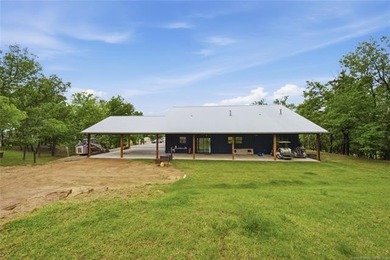 Custom-built home situated on 13.3 beautiful acres on the east - photo 33