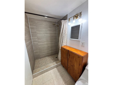 JUST IN THIS 2 BEDROOM APARTMENT WITH OPEN KITCHEN CONCEPT IS - photo 12