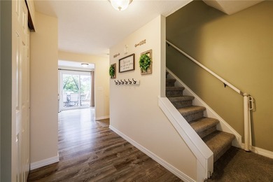 Fresh, inviting, and ready for it's new owners - this Greece - photo 5
