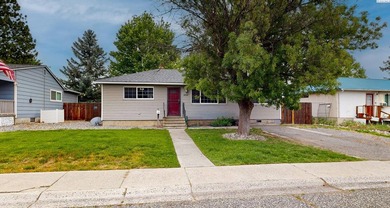 MLS# 293063 Charming and move-in ready, this 2 BD 1 BA home with - photo 1