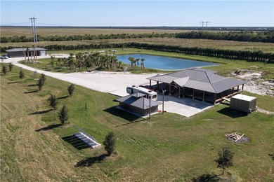 Deluxe Ranch or Hunting Lodge with high end millwork, Walnut - photo 4