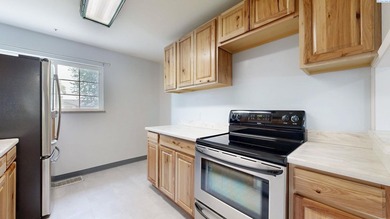 MLS# 293063 Charming and move-in ready, this 2 BD 1 BA home with - photo 8