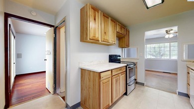 MLS# 293063 Charming and move-in ready, this 2 BD 1 BA home with - photo 10