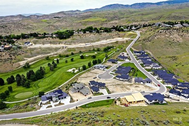 Fabulous single-level home to be built in Highlands Cove - photo 8
