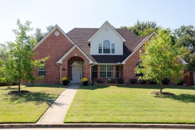 Lake Texoma Home For Sale in Pottsboro Texas