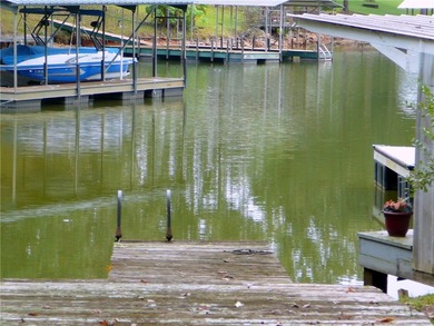 Wonderful 4 Bedroom home on 1.62 Acres. Dock in-place - photo 7