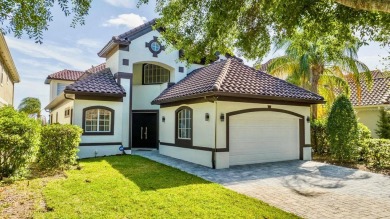 Lake Home For Sale in Orlando, Florida