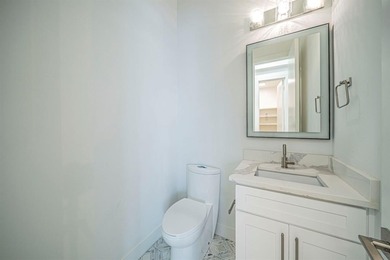 Stunning 4-story contemporary townhome with direct Lake