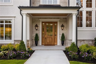 Exquisitely crafted by Savage Family Homes, this exceptional - photo 7