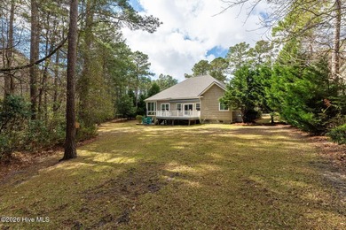 Exceptional home in sought after Pelican Reef! This 3 bedroom, 2 - photo 50