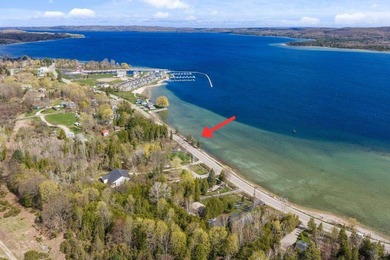 Custom-built home that includes a deeded parcel with 100 feet of - photo 32