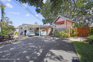 Beautiful waterfront home with views of the Thousand Islands the - photo 42