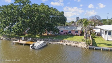 Beautiful waterfront home with views of the Thousand Islands the - photo 56