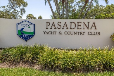 A rare waterfront offering in Pasadena Yacht & Country - photo 4