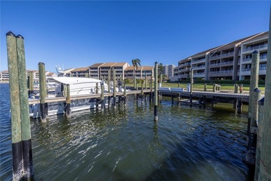 A rare waterfront offering in Pasadena Yacht & Country - photo 7
