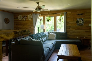 Additional listing photo 2