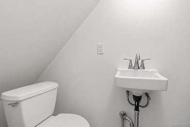 Welcome home to this beautifully maintained Colonial located in - photo 19