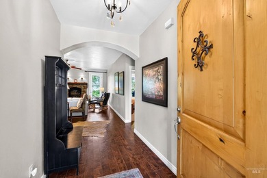 A home designed for adventure, comfort, and entertaining - photo 6