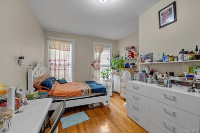 Two Dwelling House, Near All - photo 9