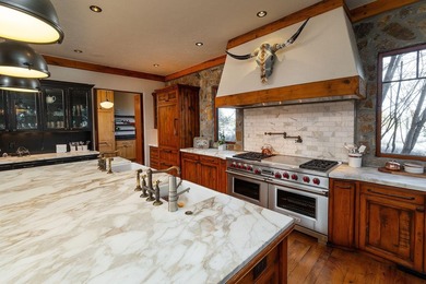 This exceptional estate in the prestigious Juniper Preserve - photo 11
