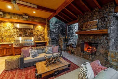 This exceptional estate in the prestigious Juniper Preserve - photo 17
